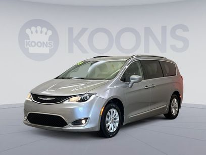 Used 2019 Chrysler Pacifica Touring-L