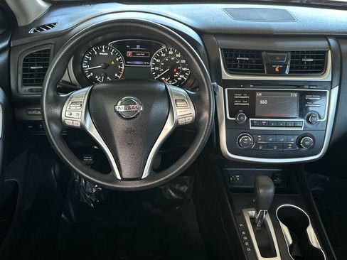 Used 2016 Nissan Altima 2.5 S w/ Power Driver Seat Package FWD image 13