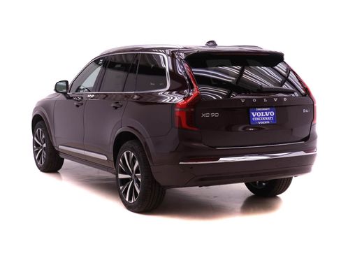 New 2026 Volvo XC90 B6 Core w/ Protection Package Premier AWD/4WD image 5