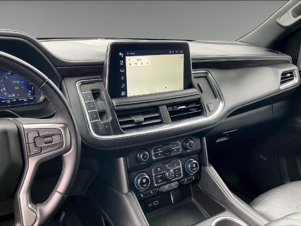 Used 2024 Chevrolet Suburban LT AWD/4WD image 18