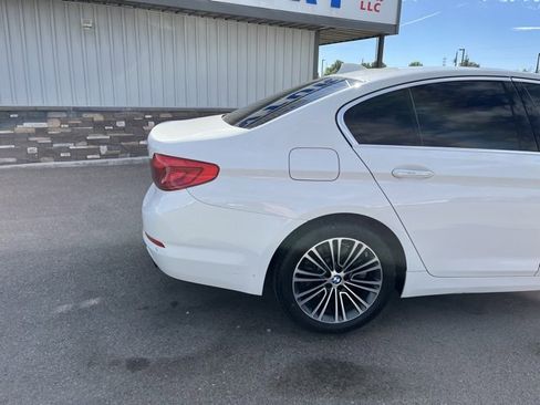 Used 2017 BMW 530i w/ Premium Package image 13