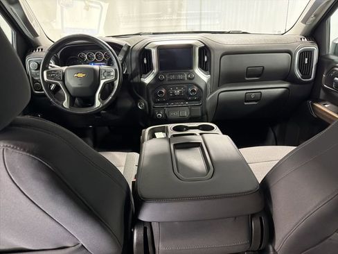 Used 2020 Chevrolet Silverado 1500 LT w/ All-Star Edition image 3