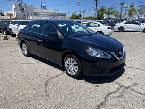 Used 2018 Nissan Sentra S FWD image 7