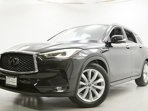 Used 2019 INFINITI QX50 Essential w/ Premium Heat Package image 1