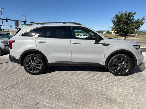 Used 2023 Kia Sorento X-Line EX AWD/4WD image 6