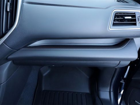 Used 2024 Subaru Ascent Touring image 41