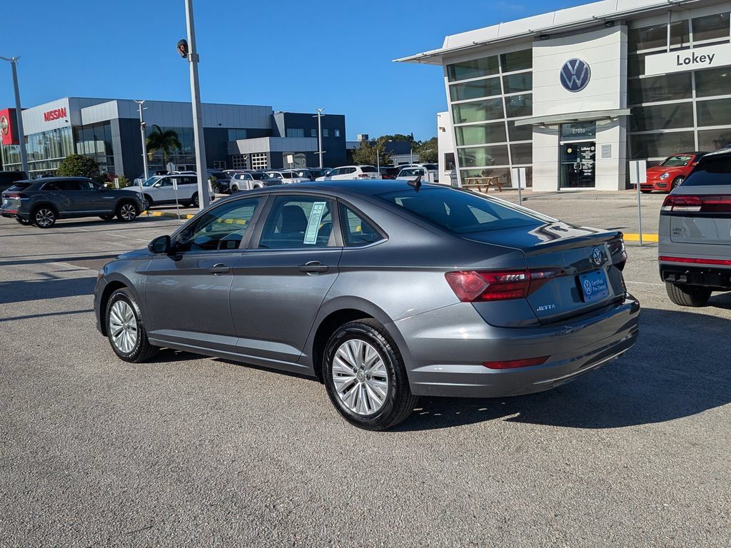 Used 2020 Volkswagen Jetta S w/ Driver Assistance Package FWD image 4