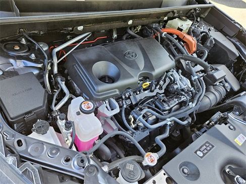 Used 2020 Toyota RAV4 XSE image 17