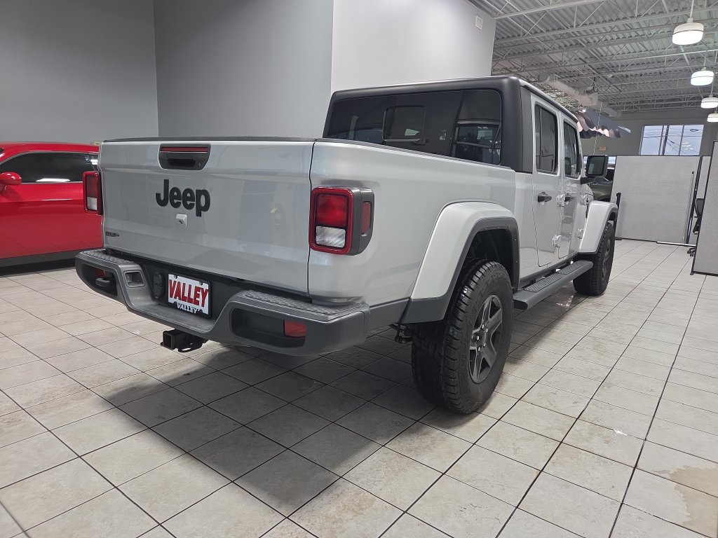 Used 2023 Jeep Gladiator Sport AWD/4WD image 11
