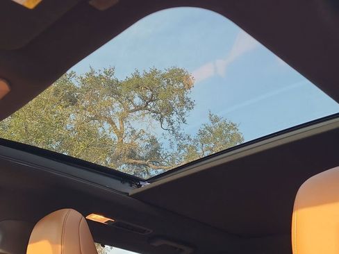 Used 2021 Toyota Highlander Platinum image 27