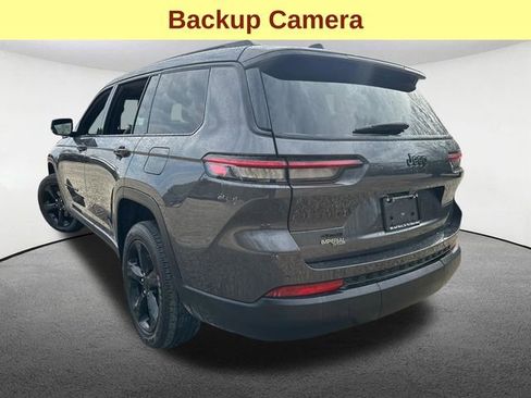 Used 2023 Jeep Grand Cherokee L Laredo image 10