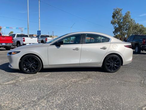 Used 2024 MAZDA MAZDA3 s FWD image 3