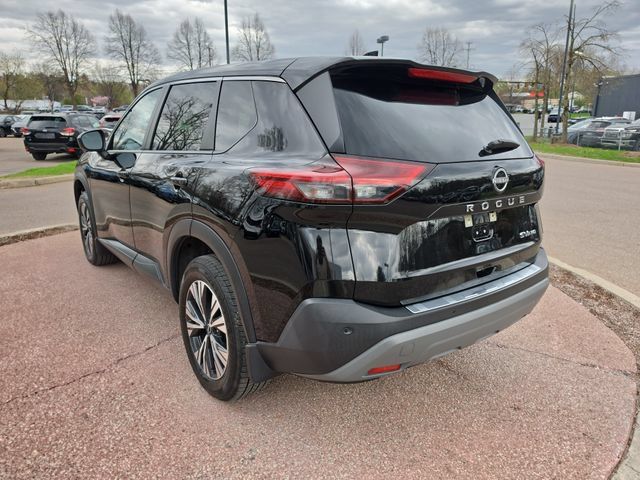 Used 2023 Nissan Rogue SV AWD/4WD image 3