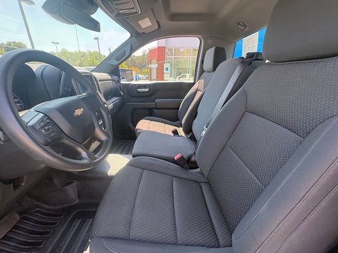 Used 2025 Chevrolet Silverado 1500 W/T RWD image 10