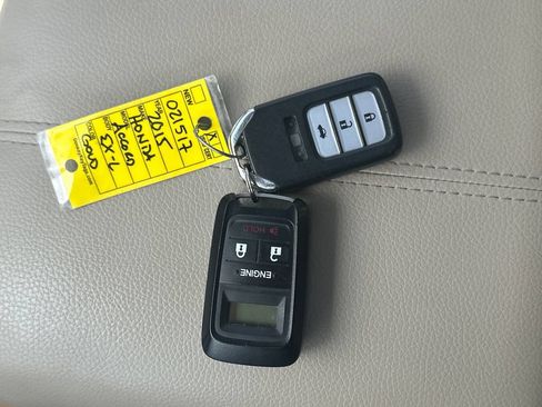 Used 2015 Honda Accord EX-L image 37