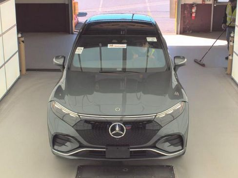 Used 2023 Mercedes-Benz EQS 580 4MATIC SUV image 2
