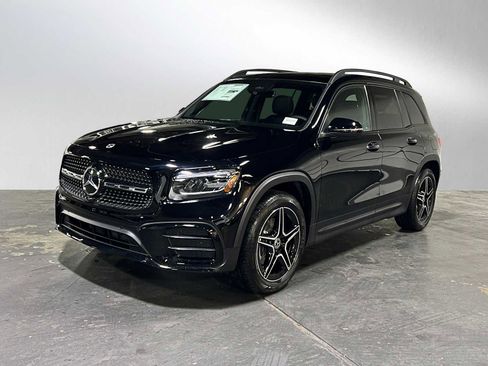 New 2026 Mercedes-Benz GLB 250 4MATIC image 7