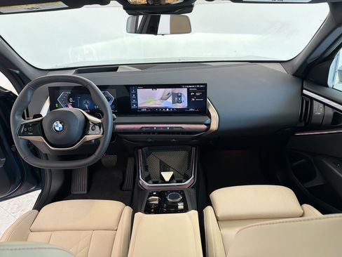 Used 2025 BMW X3 xDrive30i w/ Premium Package AWD/4WD image 16