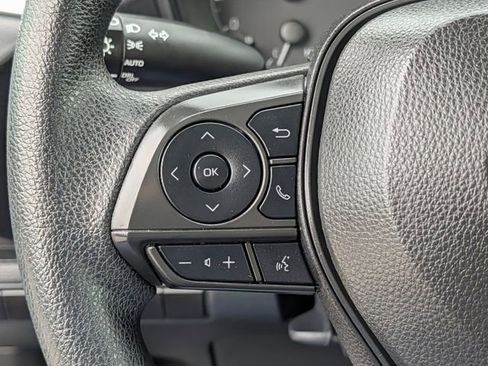 Used 2023 Toyota Corolla LE FWD image 19