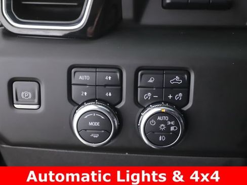 Used 2023 GMC Sierra 1500 Denali w/ Denali Reserve Package AWD/4WD image 22