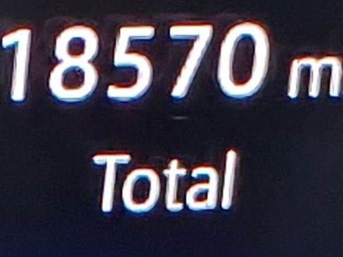 Used 2024 Volkswagen Tiguan SE R-Line image 63