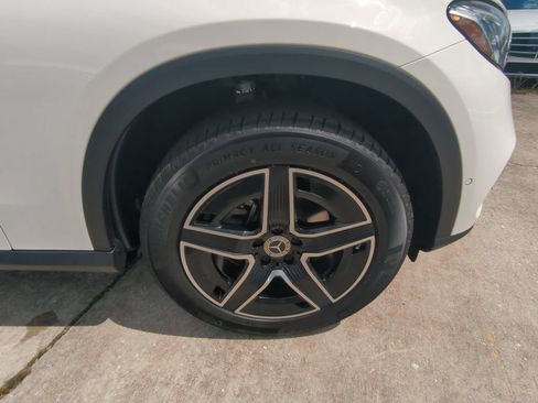 Certified 2026 Mercedes-Benz GLC 300 image 23