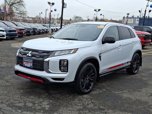 Used 2024 Mitsubishi Outlander Sport AWD image 3