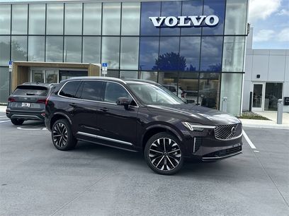 New 2025 Volvo XC90 T8 Plus w/ Protection Package