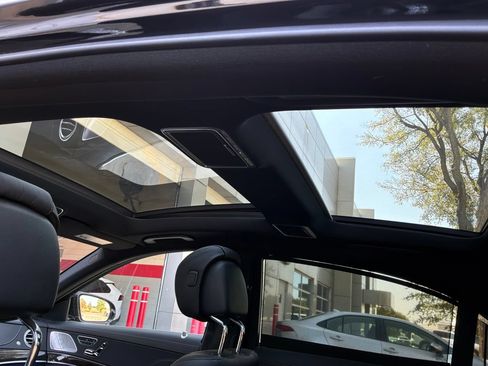 Used 2016 Mercedes-Benz S 550 Sedan image 26