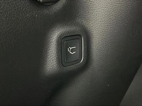 New 2026 Jeep Compass Latitude AWD/4WD image 31