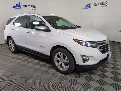 Used 2018 Chevrolet Equinox Premier image 7