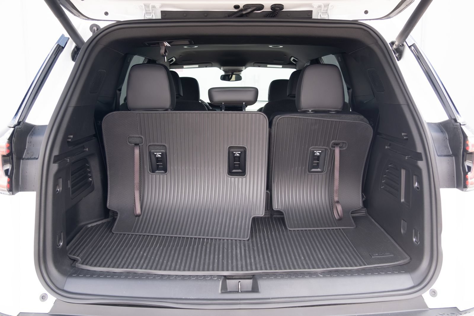 Used 2024 GMC Acadia AT4 w/ Luxury Package AWD/4WD image 26
