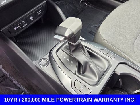 Used 2025 Kia K4 FWD image 27