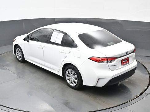 Used 2023 Toyota Corolla LE image 36
