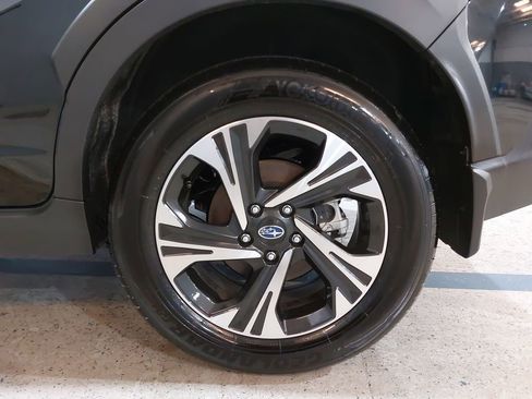 Used 2025 Subaru Crosstrek 2.0i Premium AWD/4WD image 35