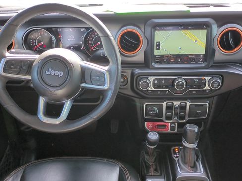 Used 2021 Jeep Gladiator Mojave AWD/4WD image 26