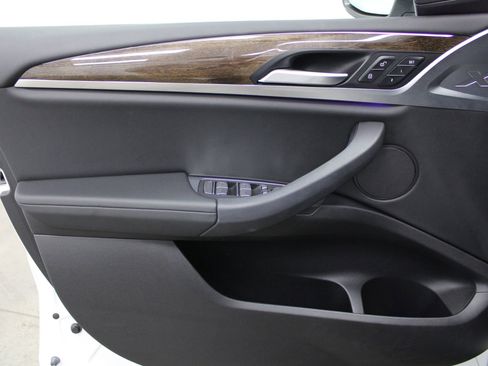 Used 2022 BMW X3 xDrive30i AWD/4WD image 12