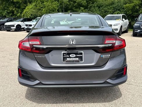 Used 2018 Honda Clarity Touring image 3