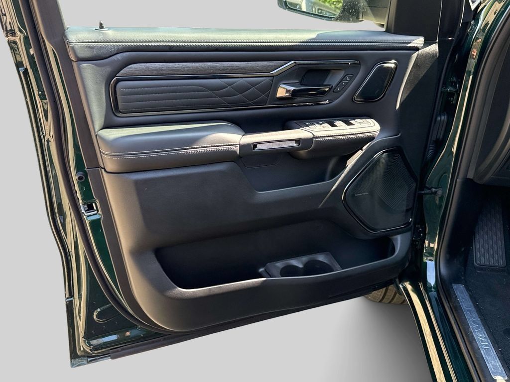 New 2027 RAM 1500 Limited AWD/4WD image 13