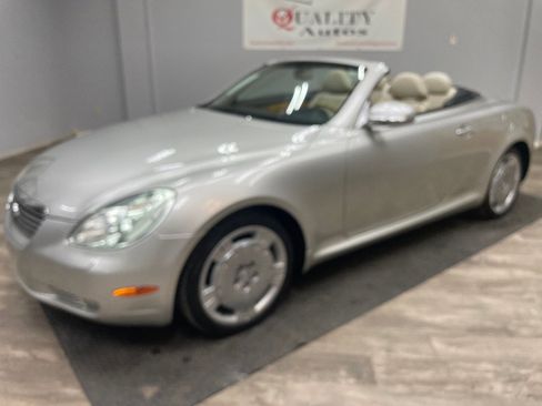 Used 2004 Lexus SC 430 Convertible RWD image 6