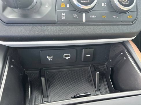 Used 2024 Land Rover Defender 110 S AWD/4WD image 40