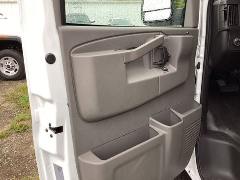 New 2025 Chevrolet Express 3500 w/ Power Convenience Package RWD image 10