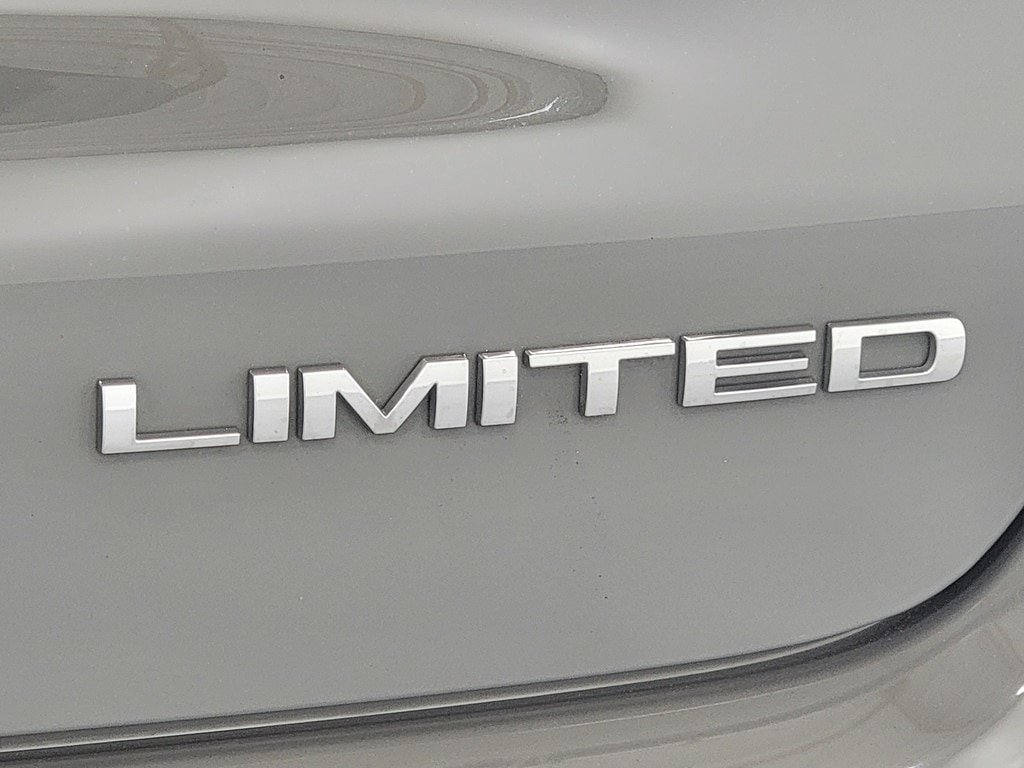 Used 2022 Jeep Compass Limited AWD/4WD image 9