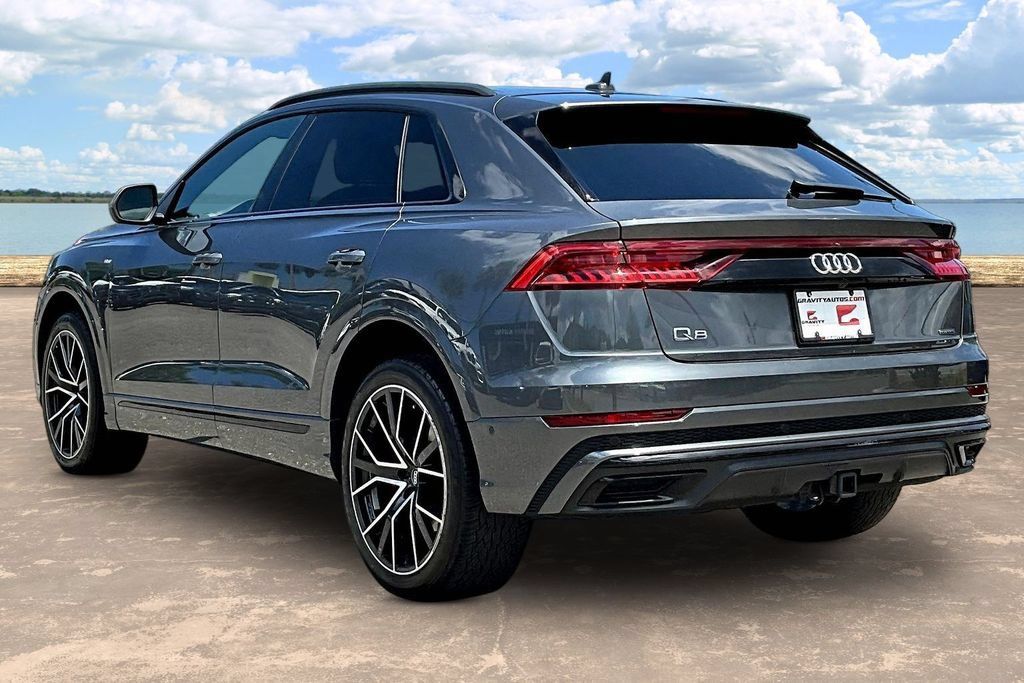 Used 2020 Audi Q8 Premium Plus w/ Premium Plus Package AWD/4WD image 6
