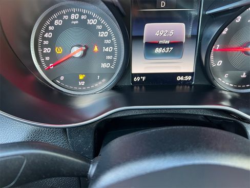 Used 2018 Mercedes-Benz C 300 C 300 image 21