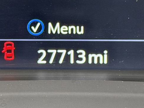 Used 2023 Buick Envision Avenir image 20