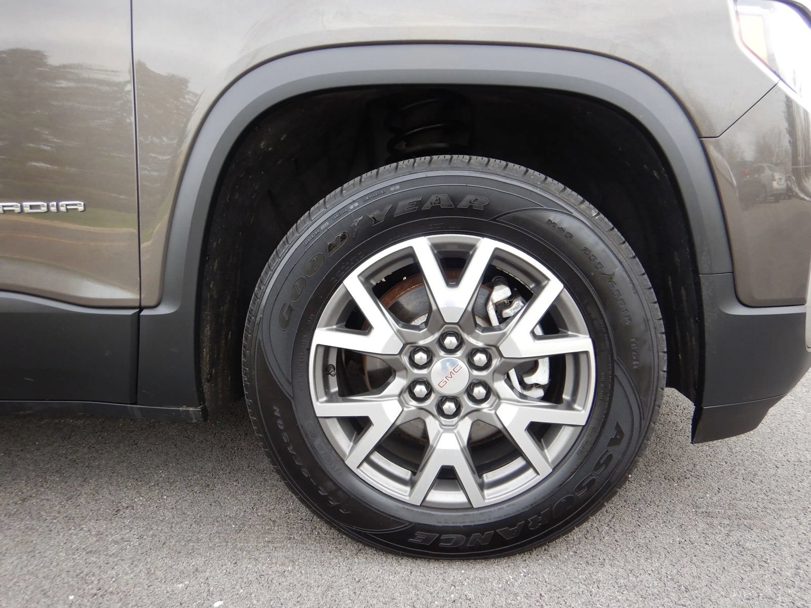 Used 2020 GMC Acadia SLE AWD/4WD image 30