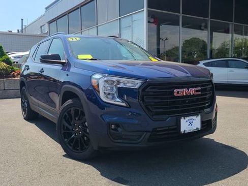 Used 2023 GMC Terrain SLT w/ Tech Package AWD/4WD image 1
