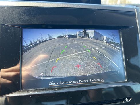 Used 2023 Subaru Forester Premium image 5