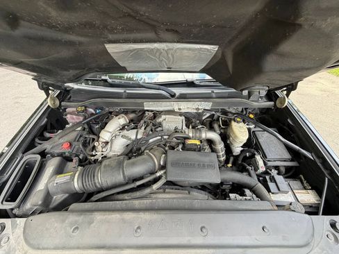 Used 2017 Chevrolet Silverado 2500 LTZ w/ Duramax Plus Package AWD/4WD image 28